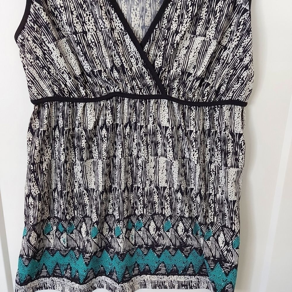 MAX studio tank top - Picture 3 of 5